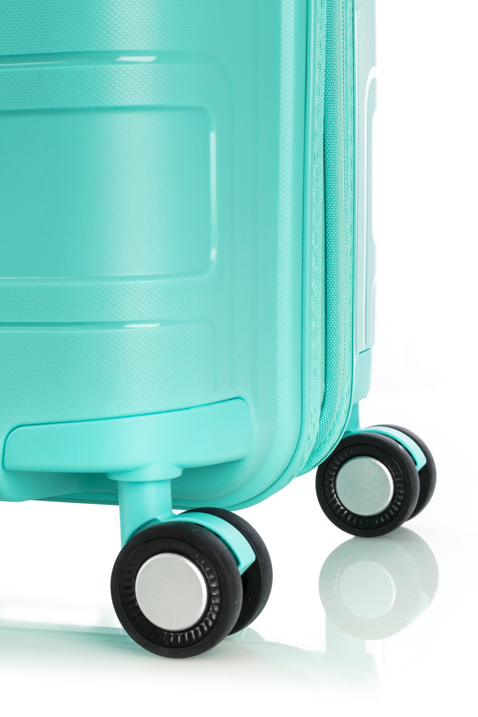 American Tourister Litevlo Luggage