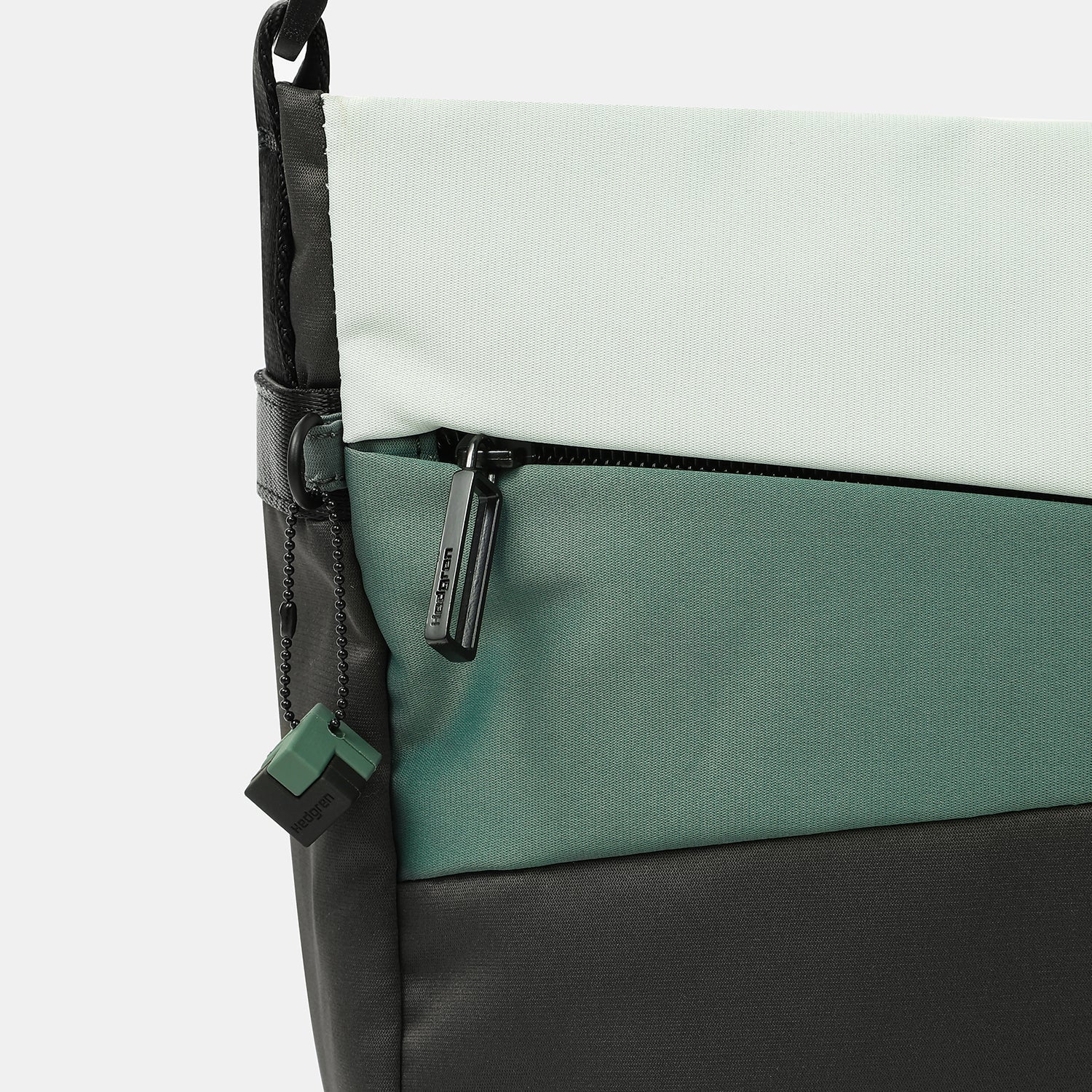 HEDGREN NOVA GRAVITY MEDIUM CROSSOVER BAG
