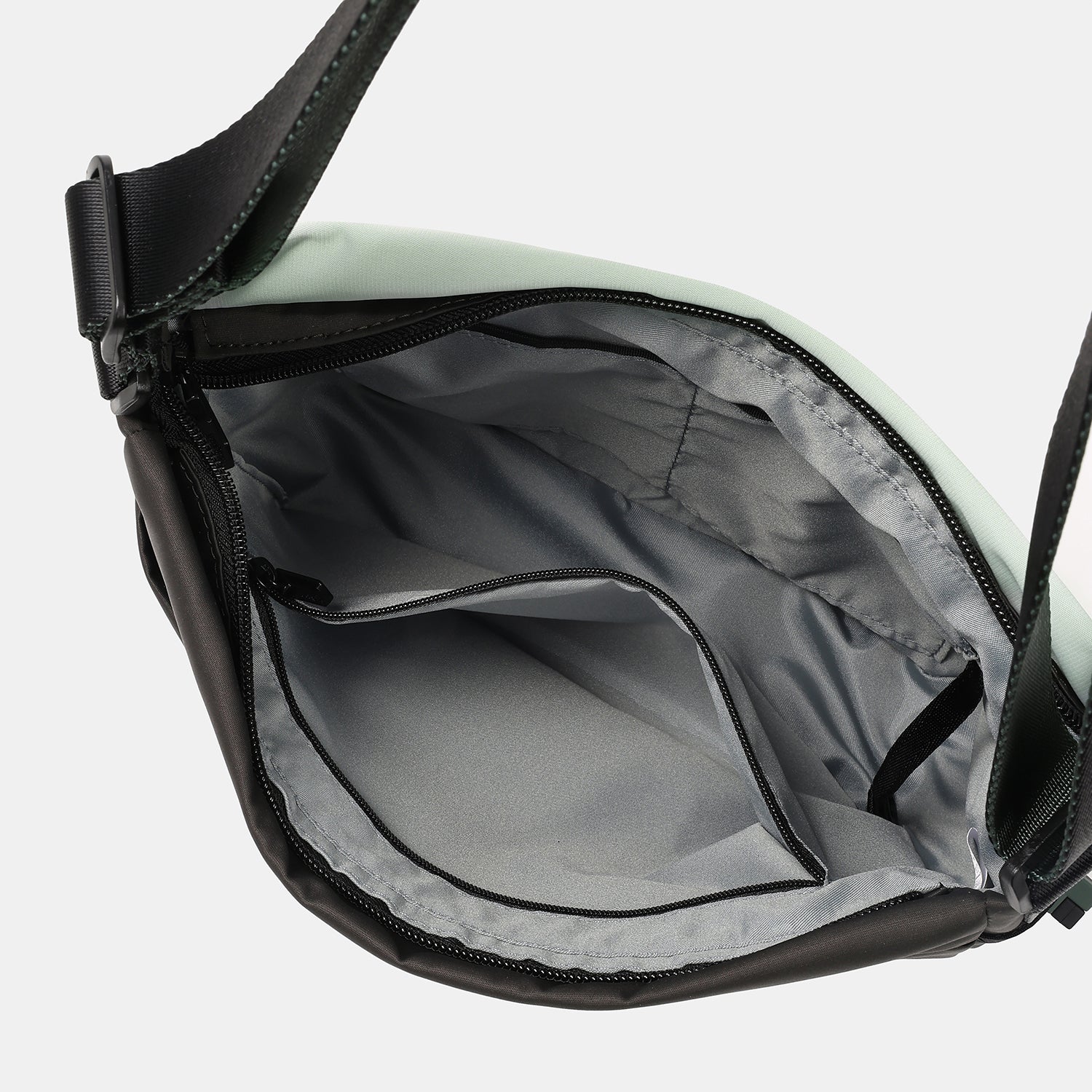 HEDGREN NOVA GRAVITY MEDIUM CROSSOVER BAG